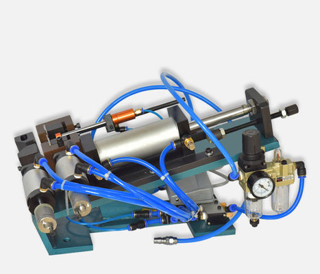 Многократная цепь вырезает сердцевина из силы 49kg-115kg машины пневматического провода обнажая Semi автоматической